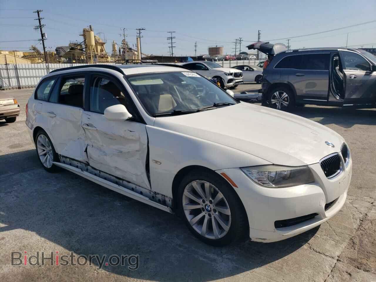 2011 BMW 3 SERIES - VIN: WBAUT9C57BA192001 - Фото 4