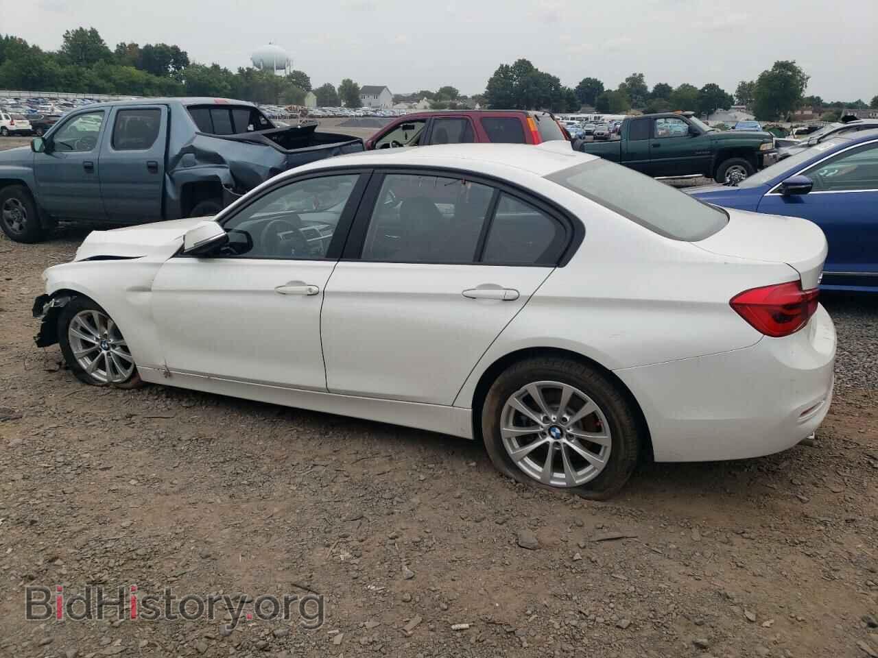 2016 BMW 3 SERIES - VIN: WBA8E5G5XGNU19244 - Фото 2