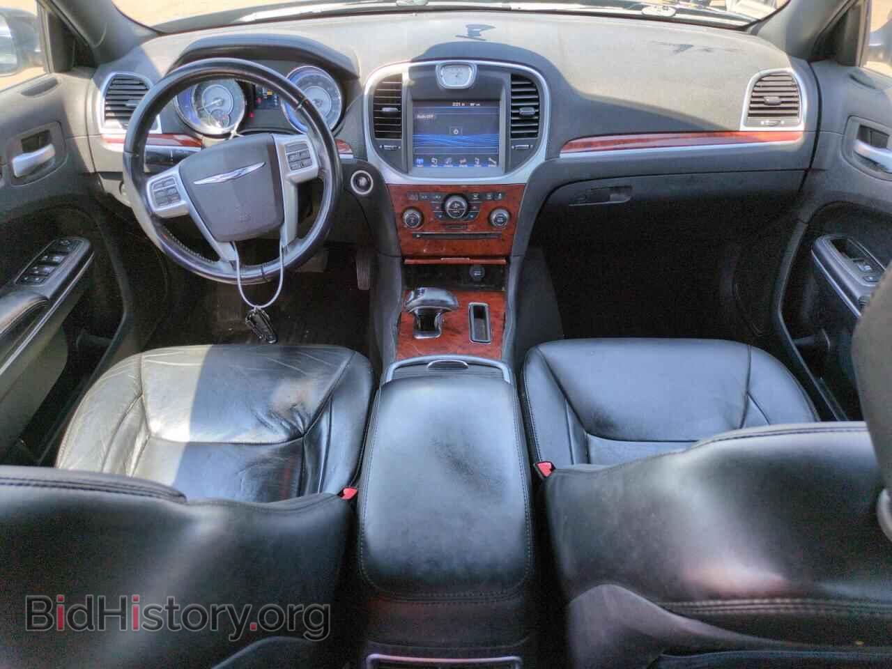 2013 CHRYSLER 300 - VIN: 2C3CCARG6DH745917 - Фото 8