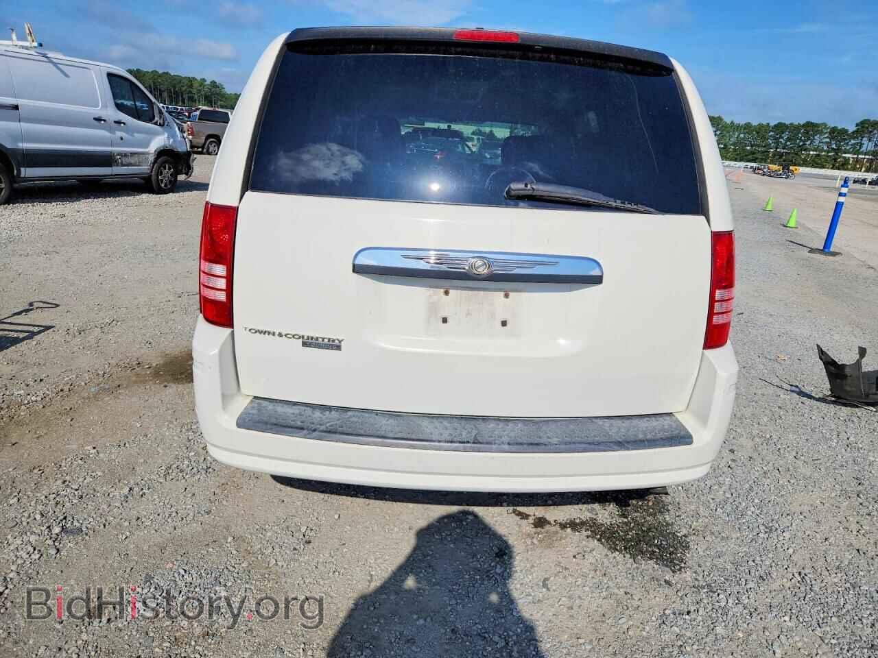 2008 CHRYSLER MINIVAN - VIN: 2A8HR54P68R713718 - Фото 6