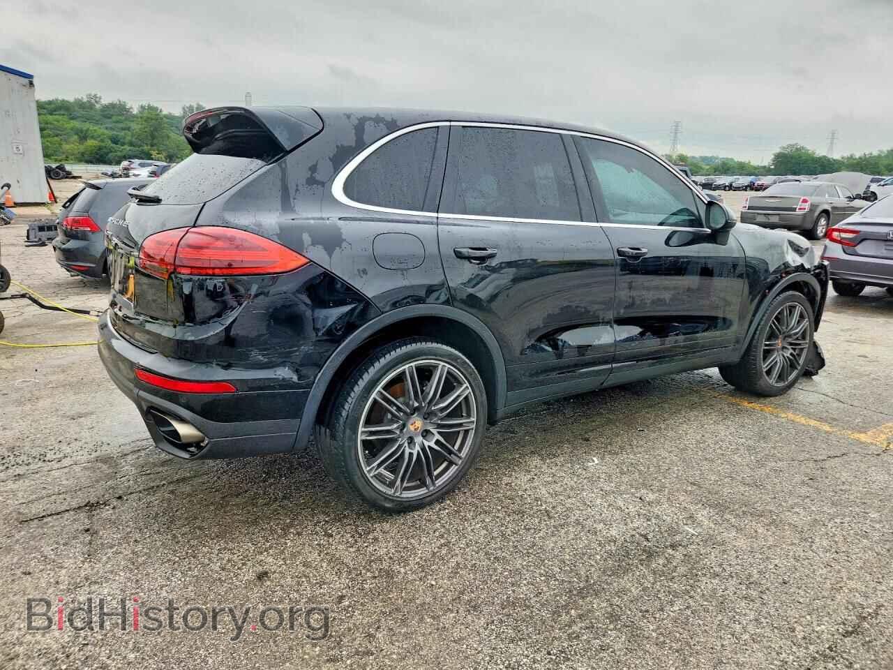 2016 PORSCHE CAYENNE - VIN: WP1AA2A21GLA10962 - Photo 3