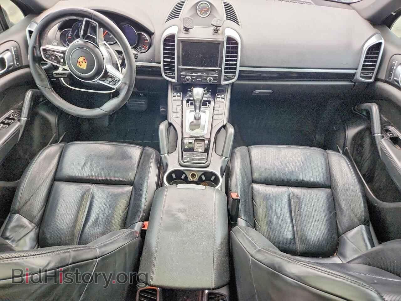 2016 PORSCHE CAYENNE - VIN: WP1AA2A21GLA10962 - Photo 8