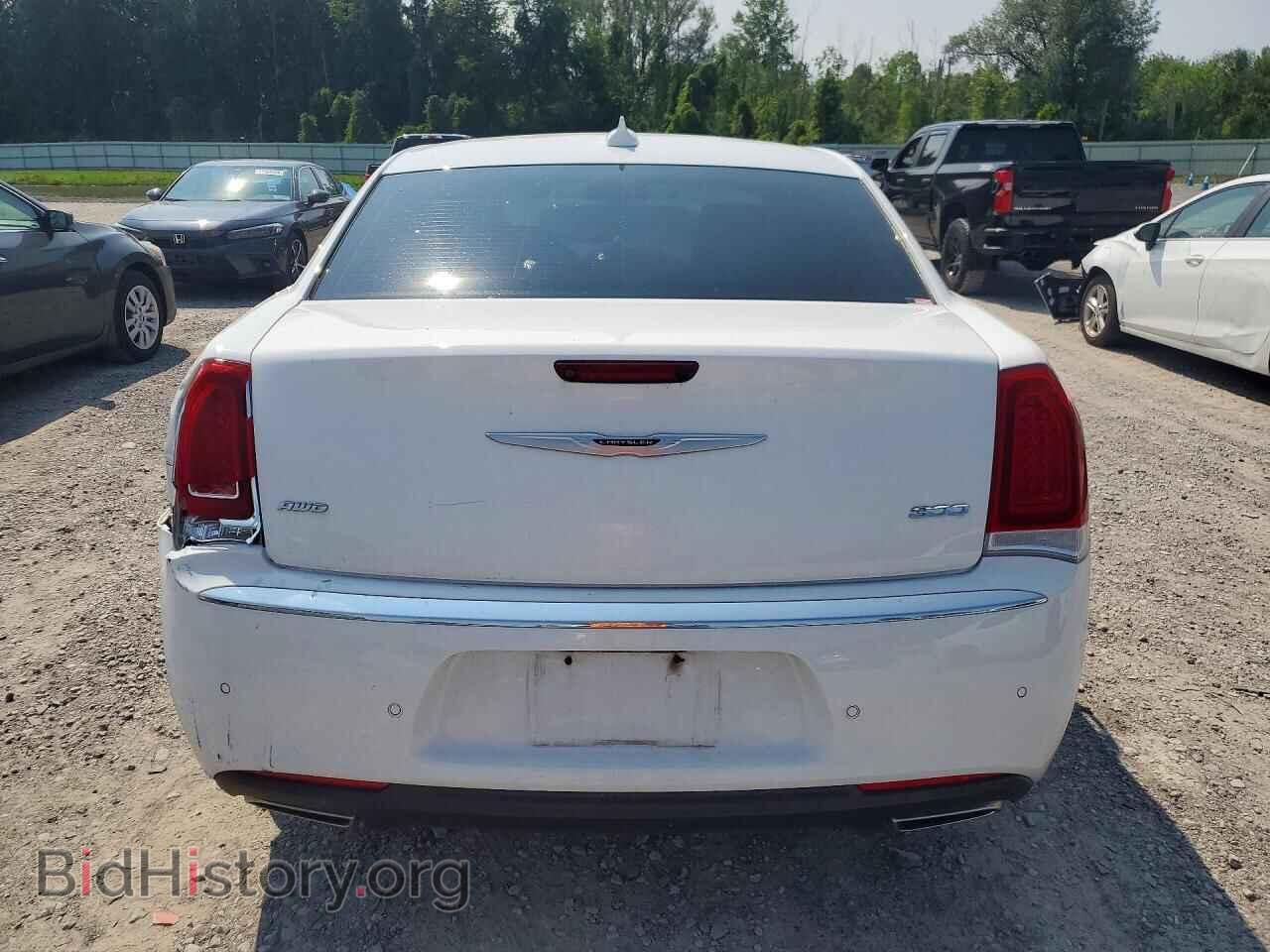 2019 CHRYSLER 300 - VIN: 2C3CCAKGXKH722731 - Photo 6