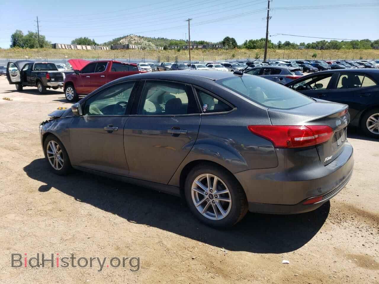 2017 FORD FOCUS - VIN: 1FADP3F24HL219597 - Фото 2