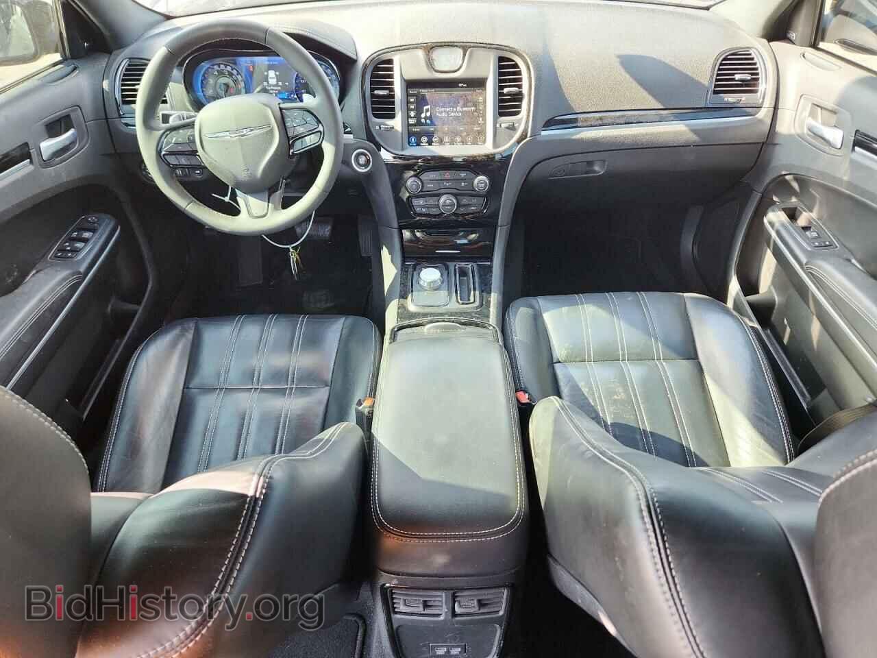 2023 CHRYSLER 300 - VIN: 2C3CCABG8PH524351 - Photo 8