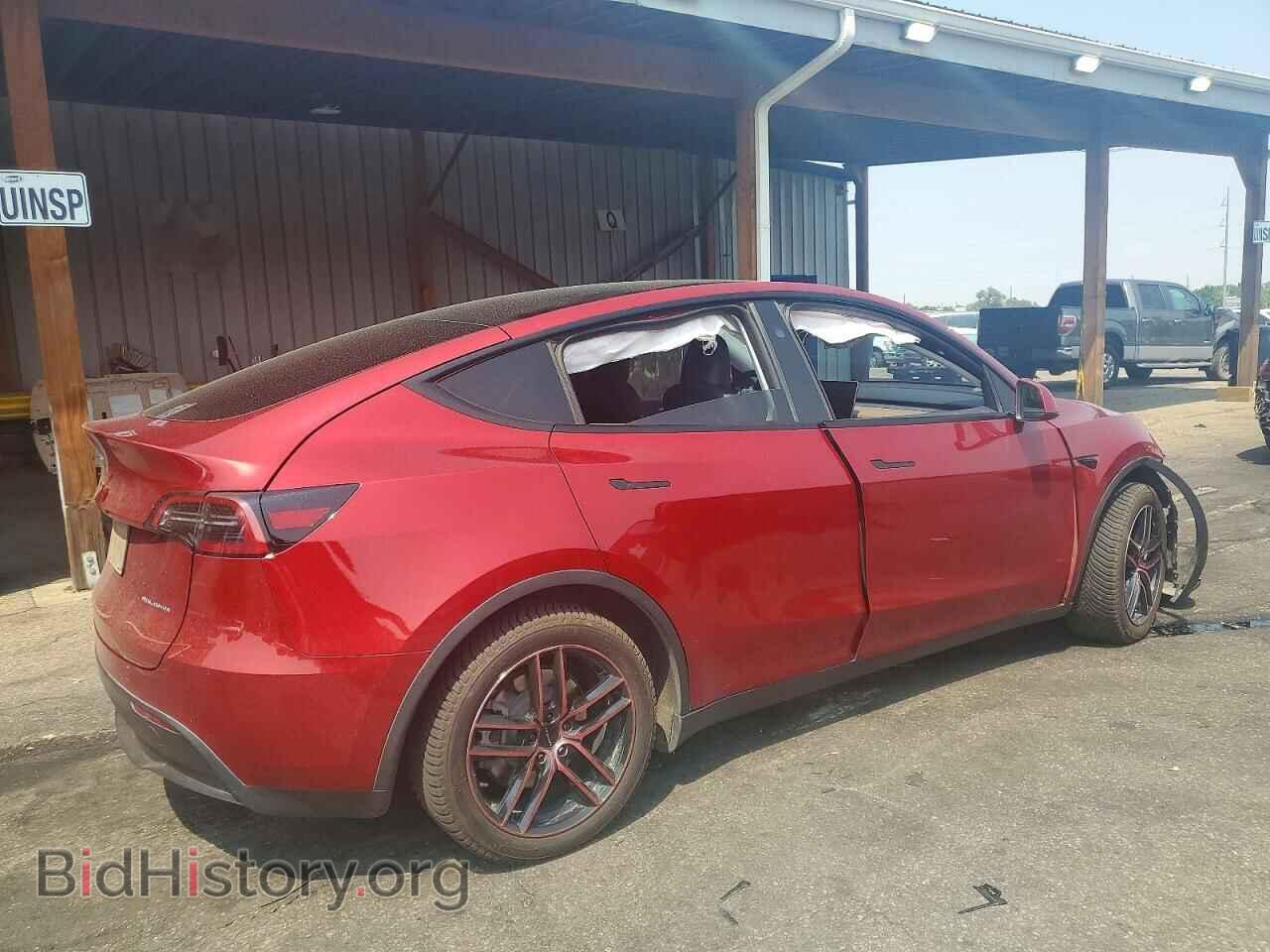 2024 TESLA MODEL Y - VIN: 7SAYGDEE0RF065930 - Фото 3