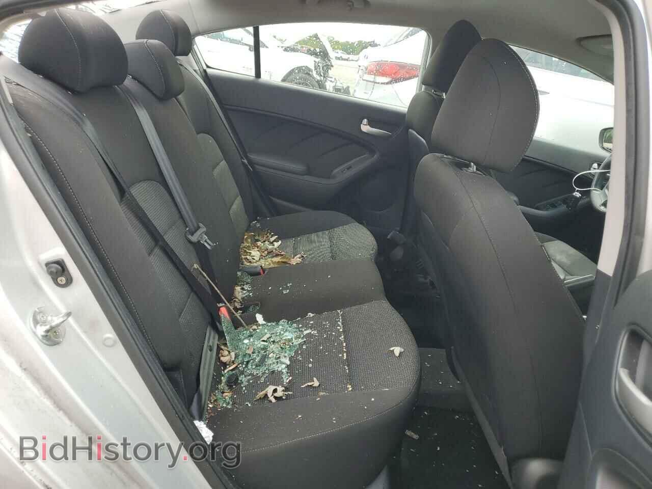 2017 KIA FORTE - VIN: 3KPFK4A73HE083191 - Фото 10