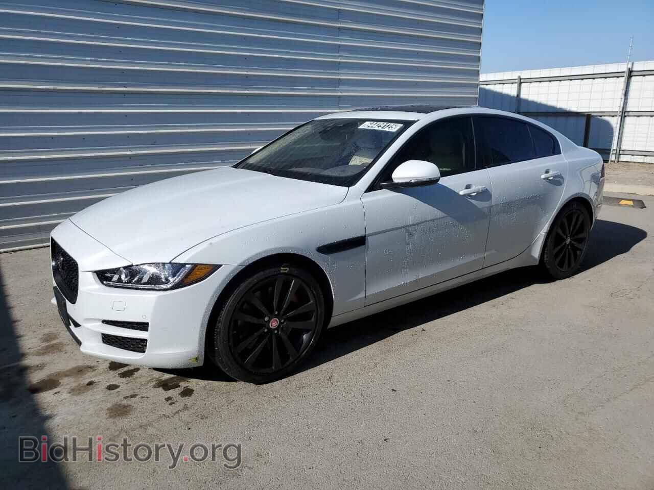 Фотография SAJAE4EV8JCP20245 - JAGUAR XE 2018