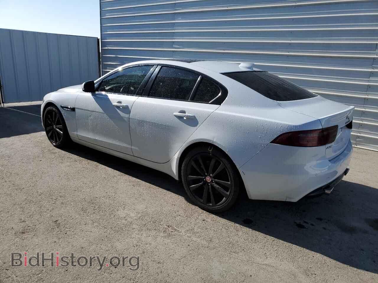 2018 JAGUAR XE - VIN: SAJAE4EV8JCP20245 - Фото 2