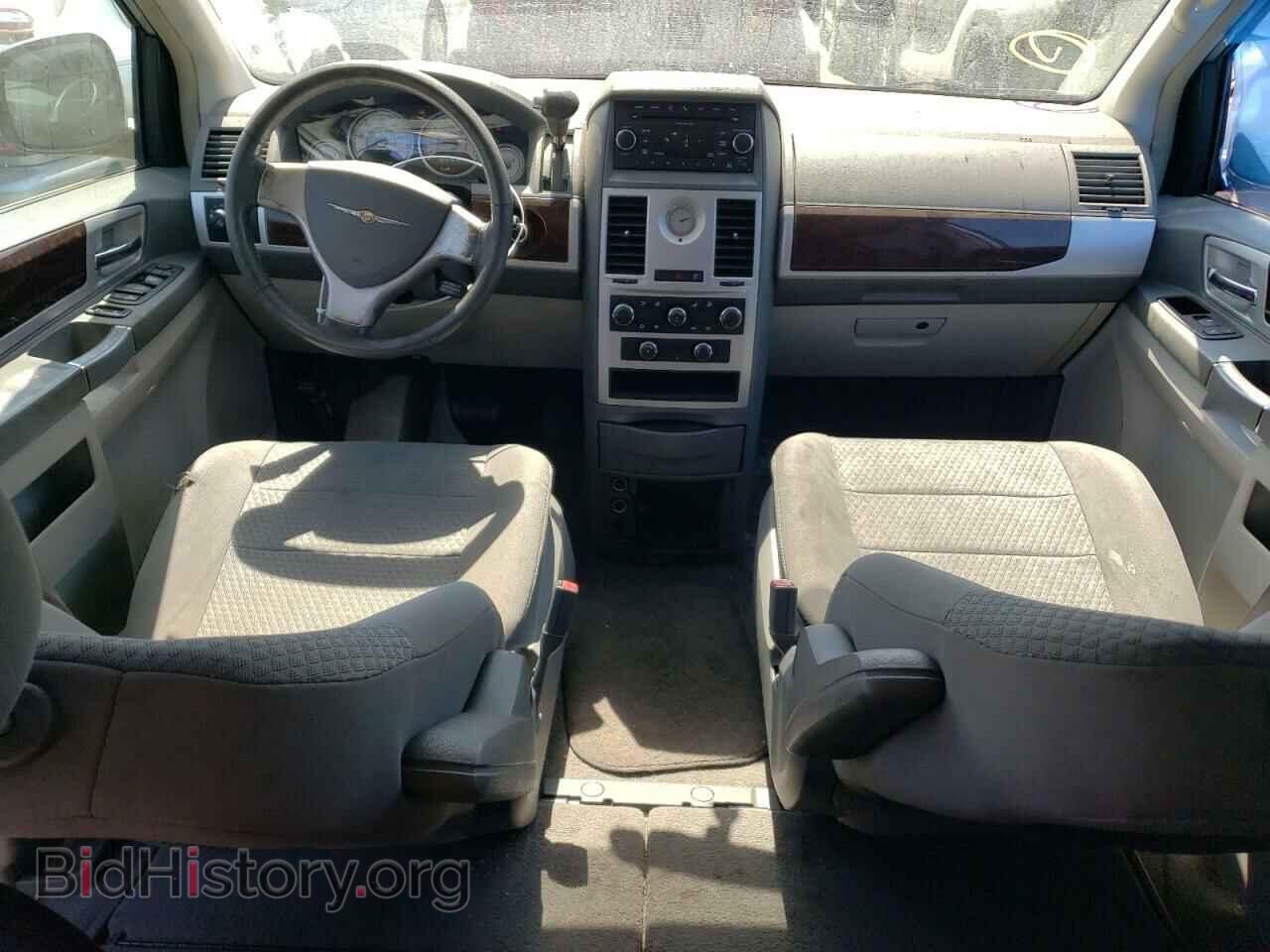 2010 CHRYSLER MINIVAN - VIN: 2A4RR5D15AR221852 - Фото 8