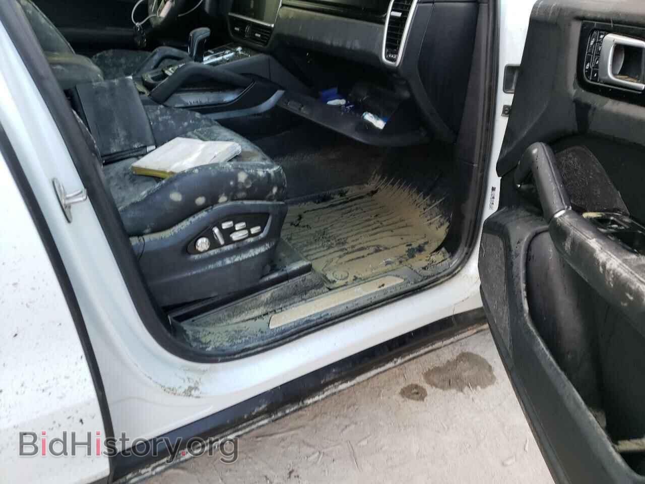 2020 PORSCHE CAYENNE - VIN: WP1AA2AYXLDA01587 - Фото 9