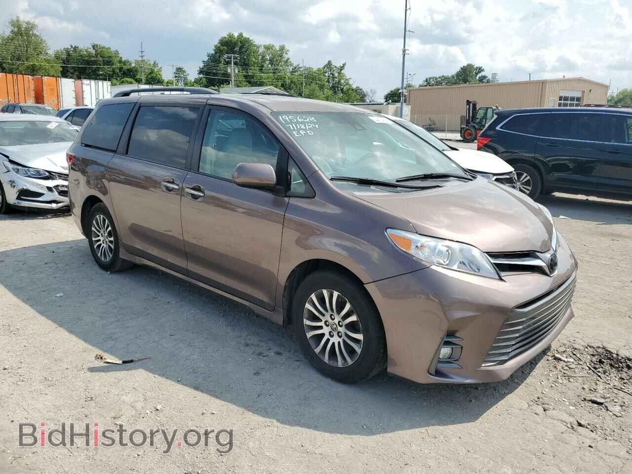 2020 TOYOTA All Models - VIN: 5TDYZ3DC2LS057798 - Фото 4