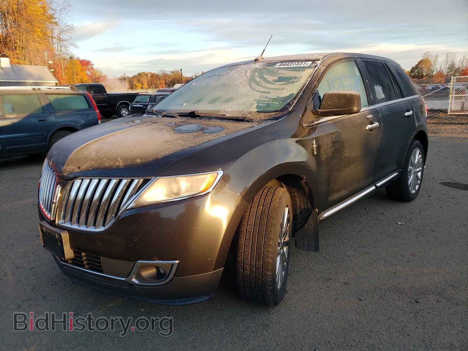 2011 LINCOLN MKX - VIN: 2LMDJ8JK7BBJ13510 - Фото 2