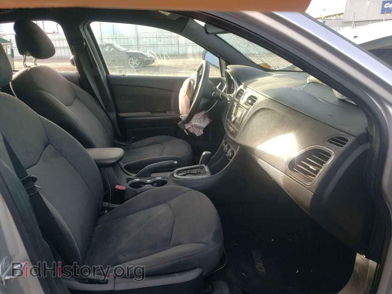 2012 CHRYSLER 200 - VIN: 1C3CCBAB7CN319441 - Фото 5