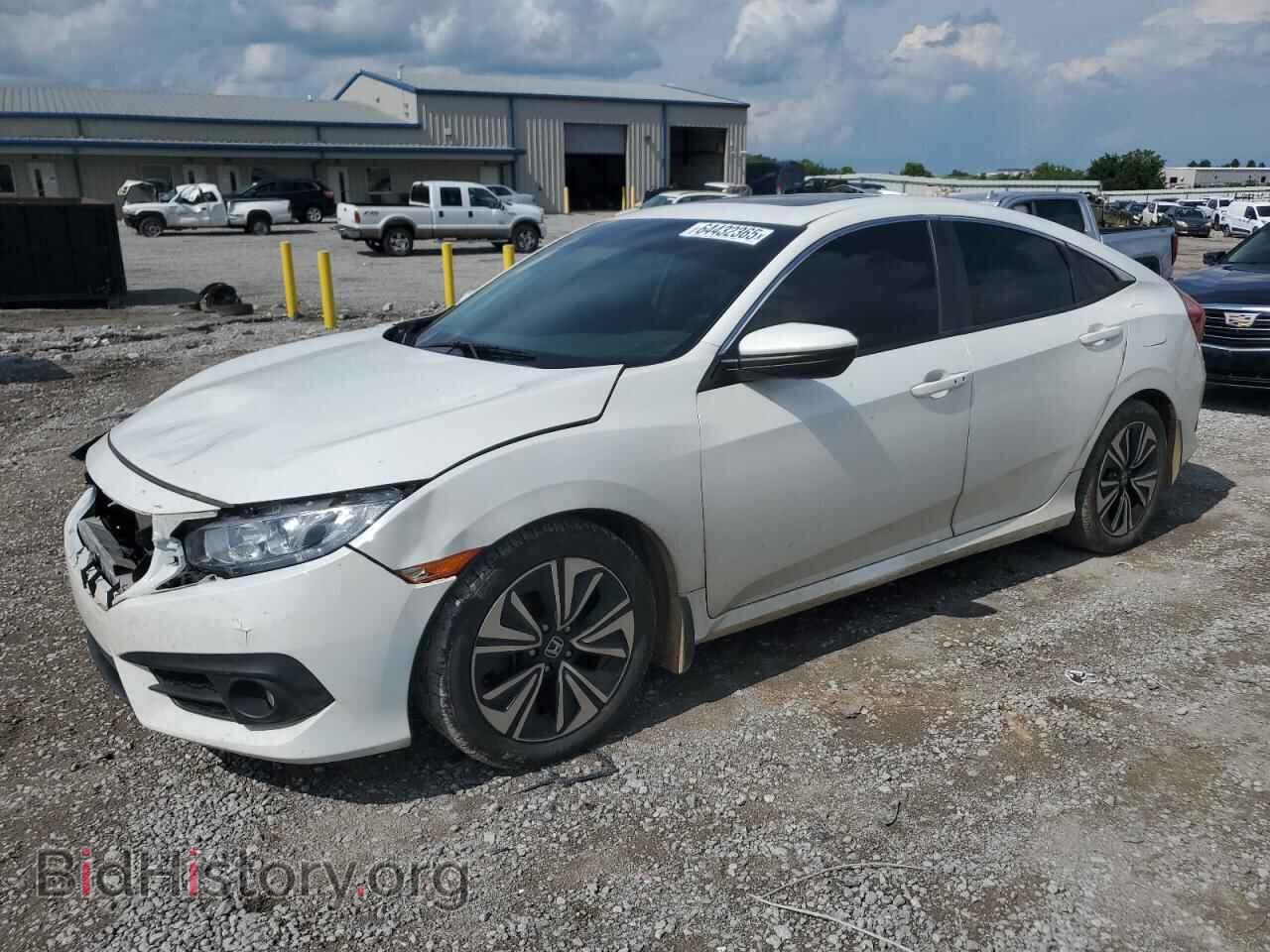Фотография 19XFC1F73HE015672 - HONDA CIVIC 2017