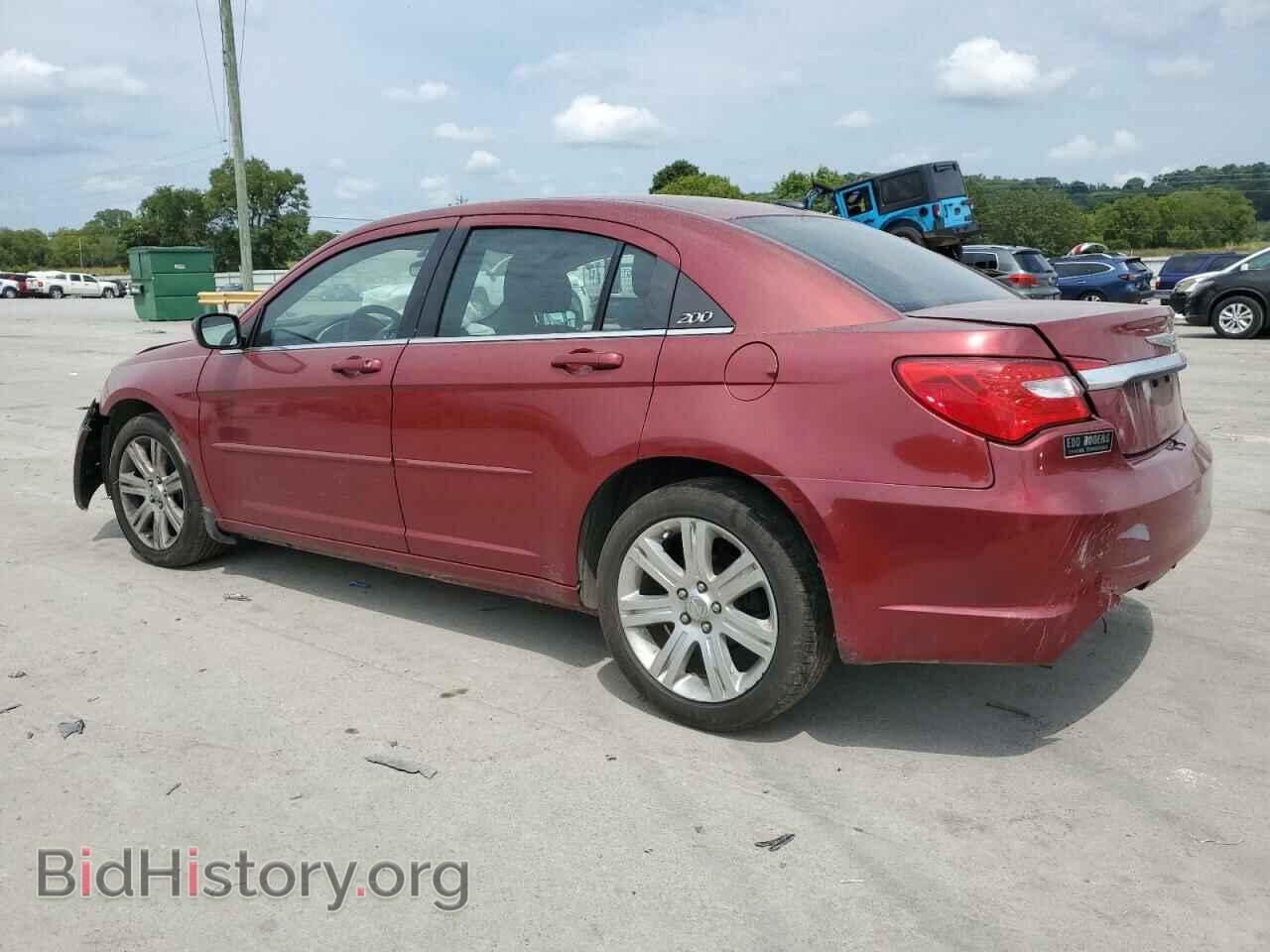 2013 CHRYSLER 200 - VIN: 1C3CCBBB8DN639027 - Photo 2