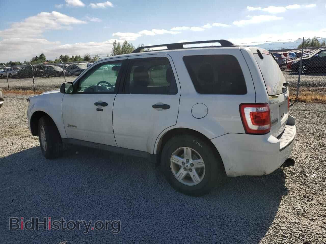 2011 FORD ESCAPE - VIN: 1FMCU5K36BKB67715 - Фото 2