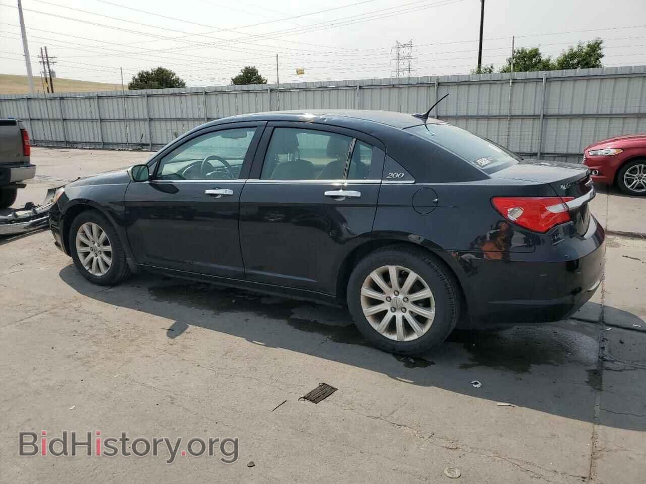 2013 CHRYSLER 200 - VIN: 1C3CCBCG9DN688814 - Фото 2