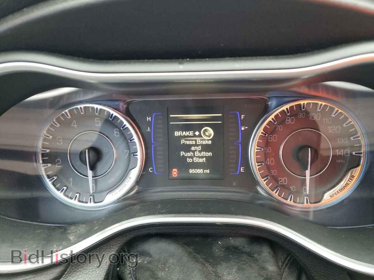 2016 CHRYSLER 200 - VIN: 1C3CCCAB7GN177782 - Фото 9