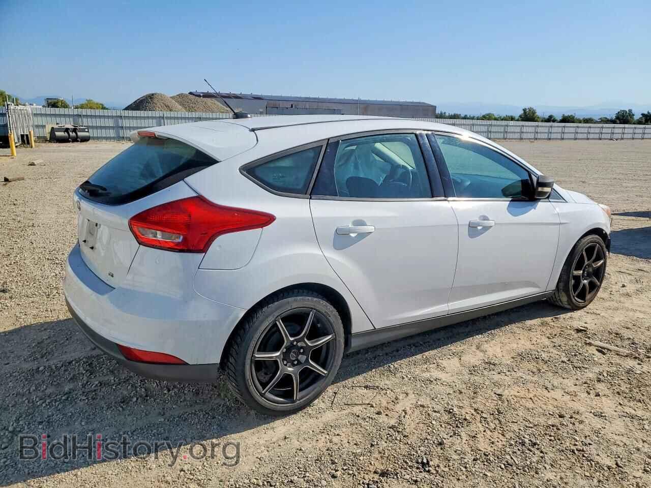 2017 FORD FOCUS - VIN: 1FADP3K29HL263830 - Фото 3