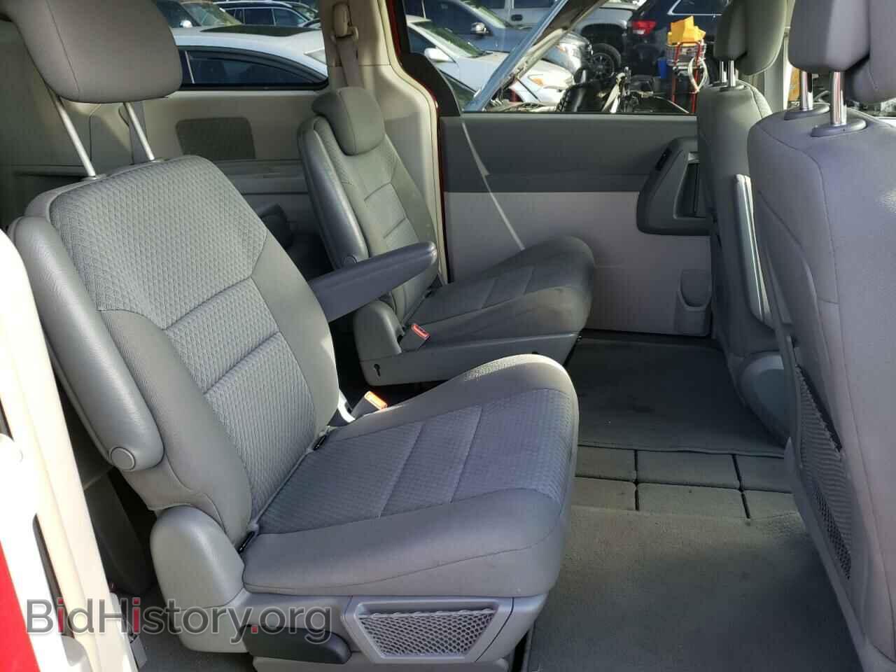 2010 CHRYSLER MINIVAN - VIN: 2A4RR2D13AR376334 - Фото 6