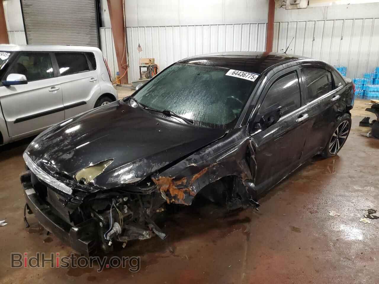 Фотография 1C3BC2FG2BN503507 - CHRYSLER 200 2011