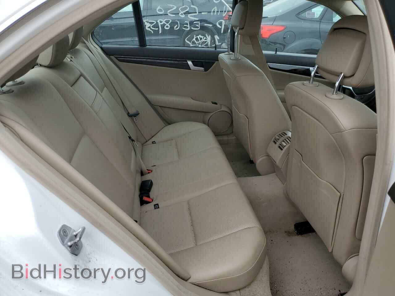 2014 MERCEDES-BENZ C-CLASS - VIN: WDDGF8AB5EA955850 - Фото 10