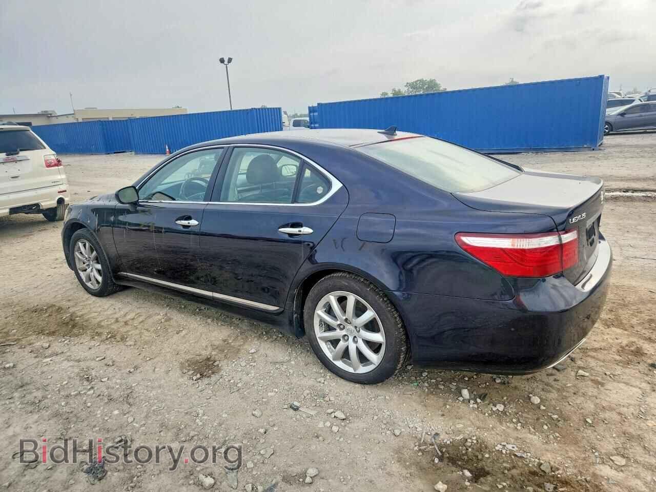 2009 LEXUS LS460 - VIN: JTHCL46F795002639 - Photo 2