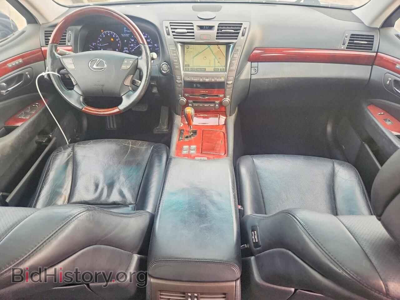 2009 LEXUS LS460 - VIN: JTHCL46F795002639 - Photo 8