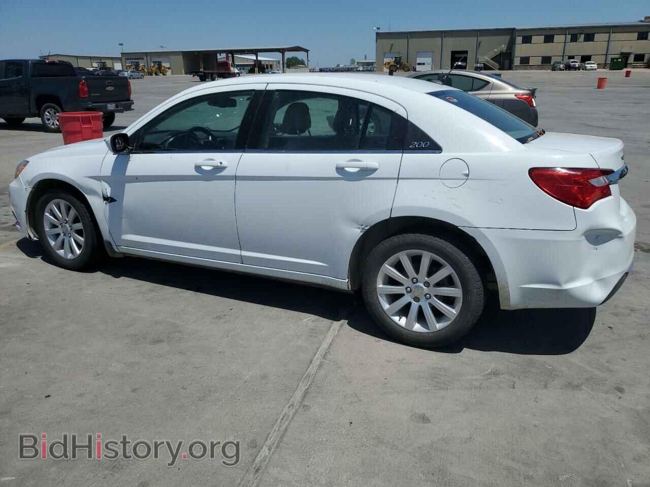 2014 CHRYSLER 200 - VIN: 1C3CCBBB0EN120068 - Фото 2