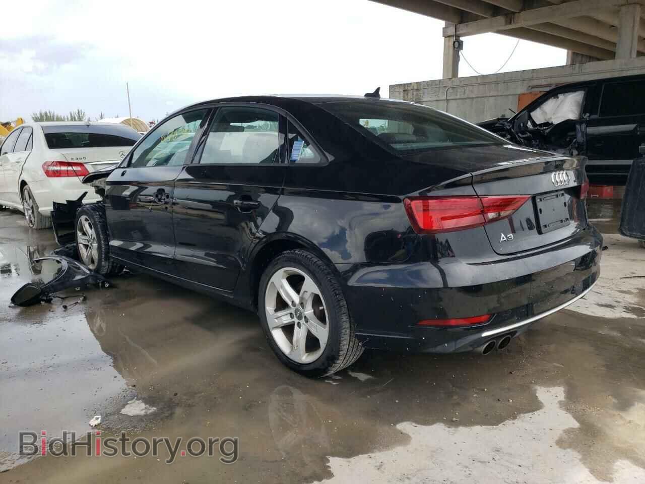 2017 AUDI A3 - VIN: WAUAUGFF0H1026565 - Фото 2