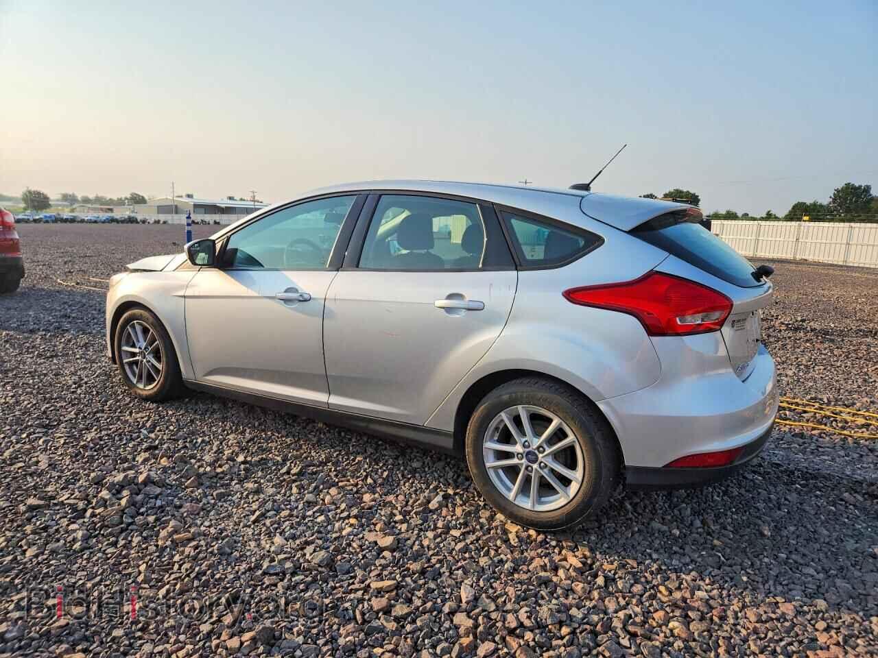 2018 FORD FOCUS - VIN: 1FADP3K2XJL322101 - Photo 2