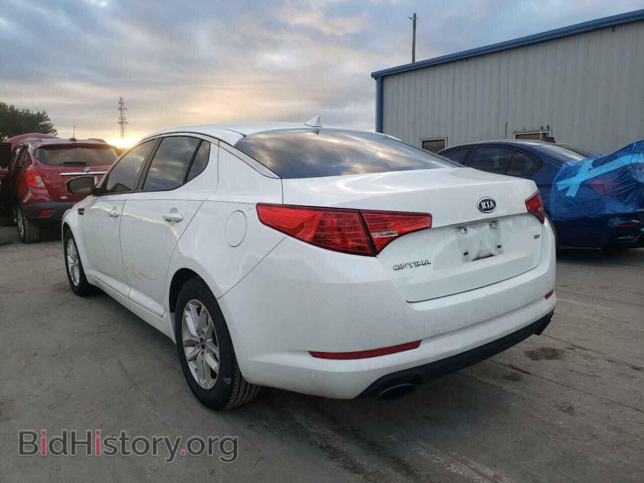 2011 KIA OPTIMA - VIN: KNAGM4A79B5184864 - Фото 3