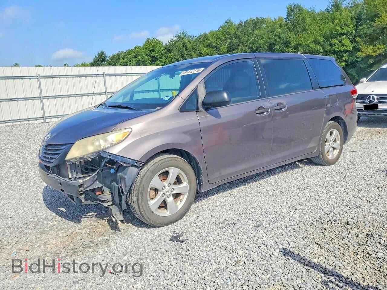 Photo 5TDZK3DC6CS262310 - TOYOTA SIENNA 2012