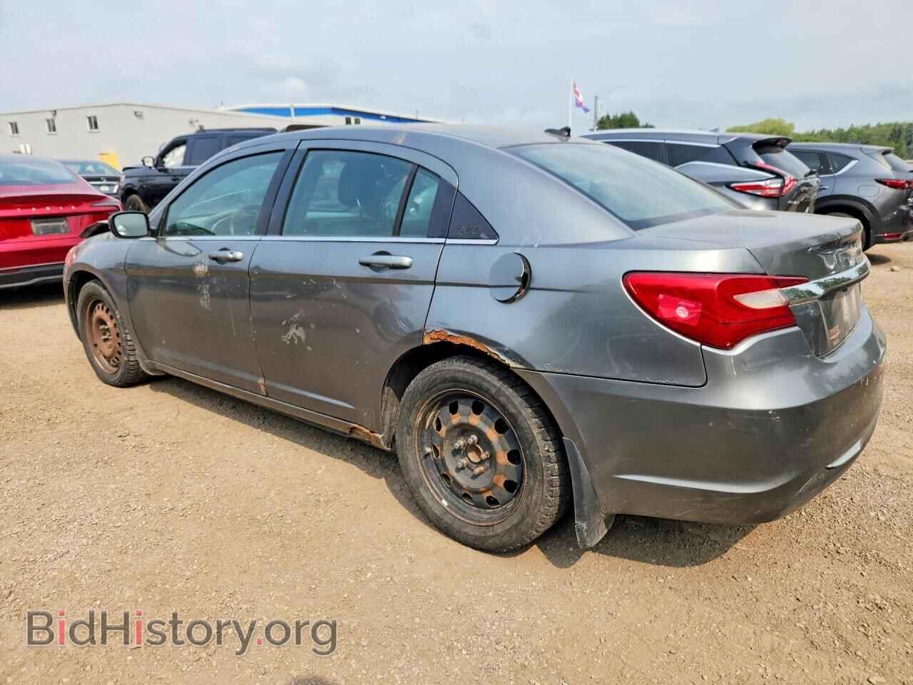 2012 CHRYSLER 200 - VIN: 1C3CCBAB0CN328837 - Photo 2
