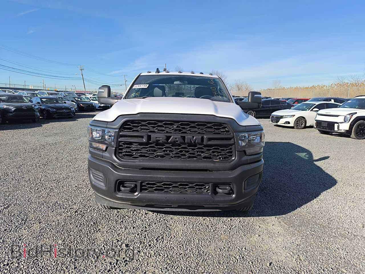 2023 RAM 3500 - VIN: 3C63RRGLXPG513650 - Фото 5
