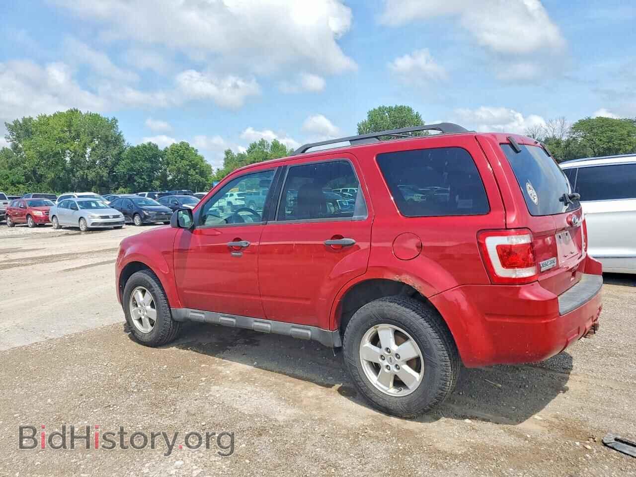 2011 FORD ESCAPE - VIN: 1FMCU9DG5BKA21751 - Фото 2