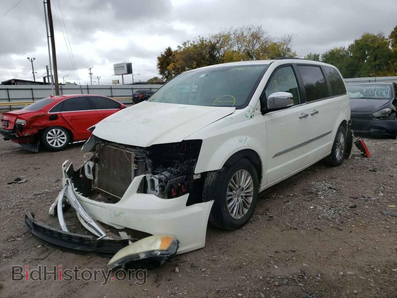 2013 CHRYSLER MINIVAN - VIN: 2C4RC1CG6DR767361 - Photo 2