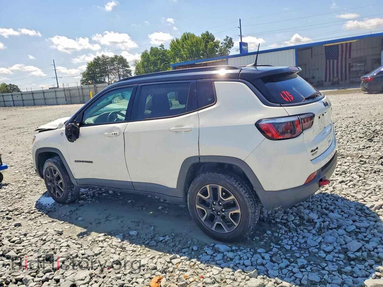 2019 JEEP COMPASS - VIN: 3C4NJDDB5KT721314 - Фото 2