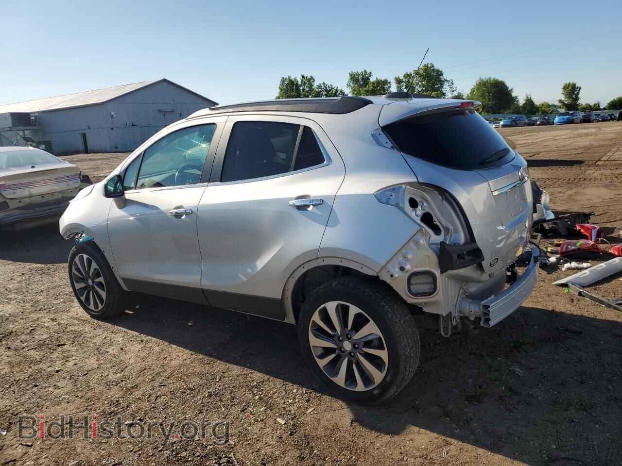 2022 BUICK ENCORE - VIN: KL4CJESM1NB533021 - Photo 2