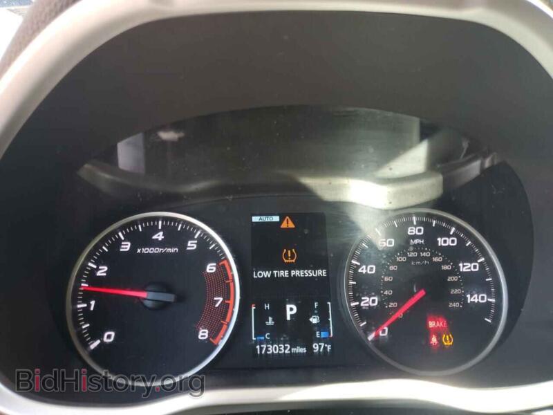 2018 Mitsubishi ECLIPSE (VIN JA4AT4AA5JZ060261) — photo 9 of 14