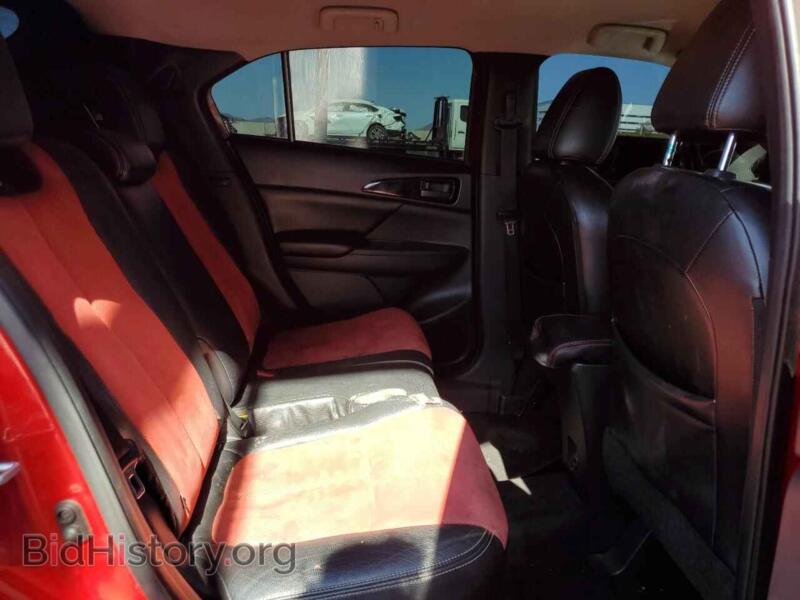 2018 Mitsubishi ECLIPSE (VIN JA4AT4AA5JZ060261) — photo 10 of 14