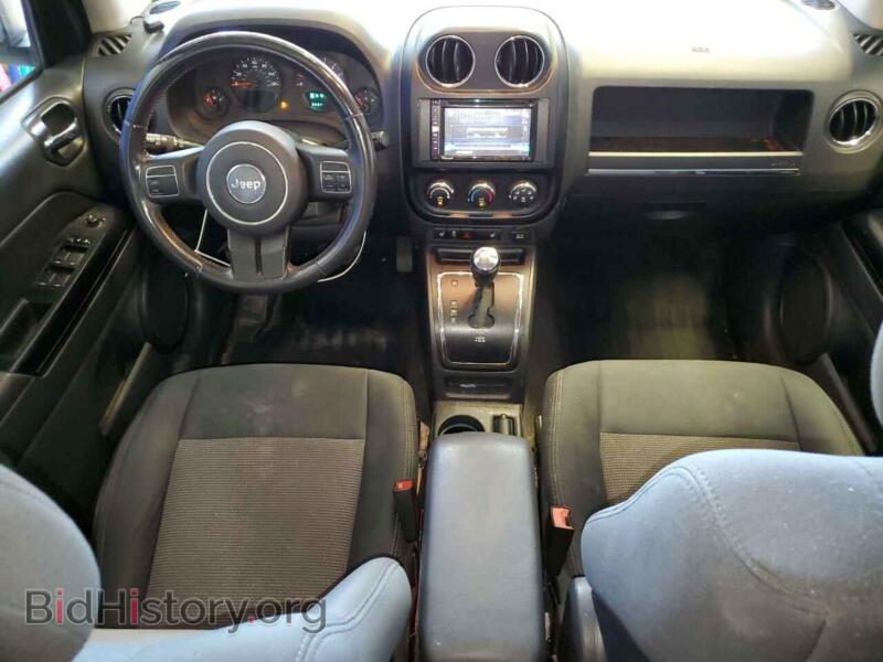 2012 Jeep COMPASS (VIN 1C4NJCEA2CD666425) — фото 8 из 12