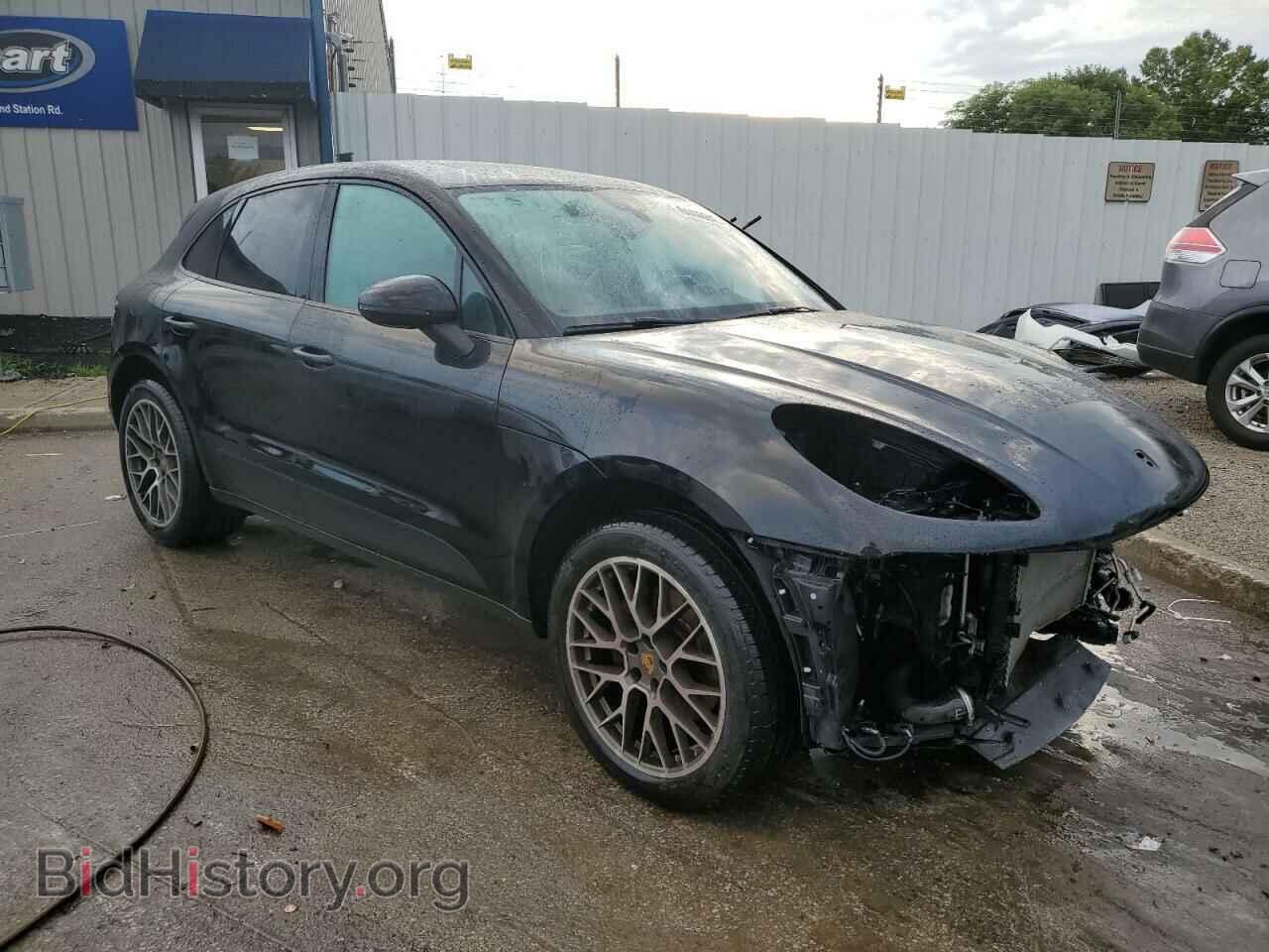 2017 PORSCHE MACAN - VIN: WP1AA2A55HLB01700 - Photo 4