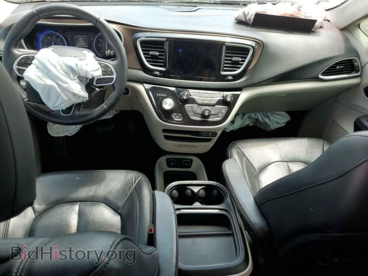 2018 CHRYSLER PACIFICA - VIN: 2C4RC1BG1JR154738 - Фото 8