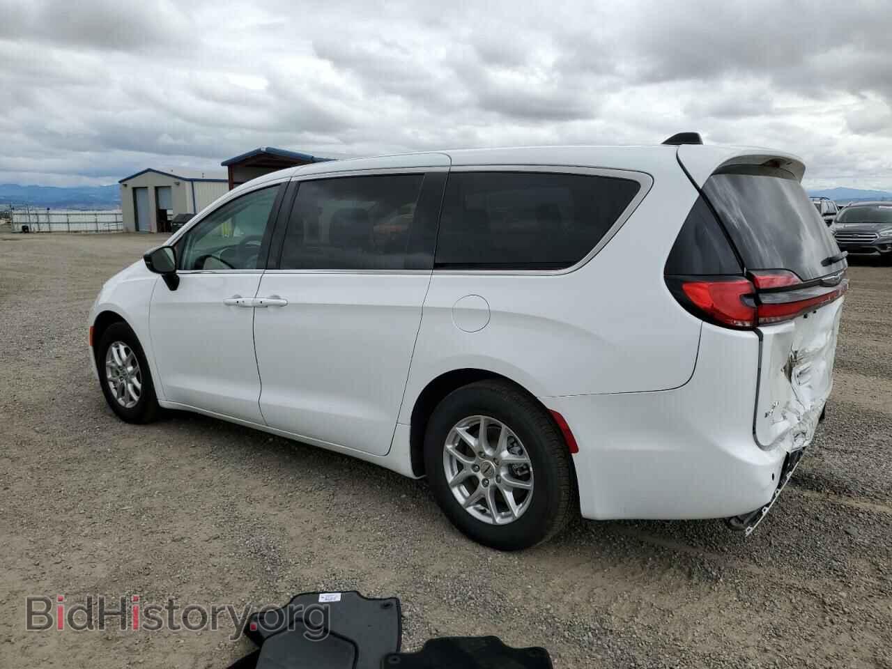 2024 CHRYSLER PACIFICA - VIN: 2C4RC1BG3RR146104 - Фото 2