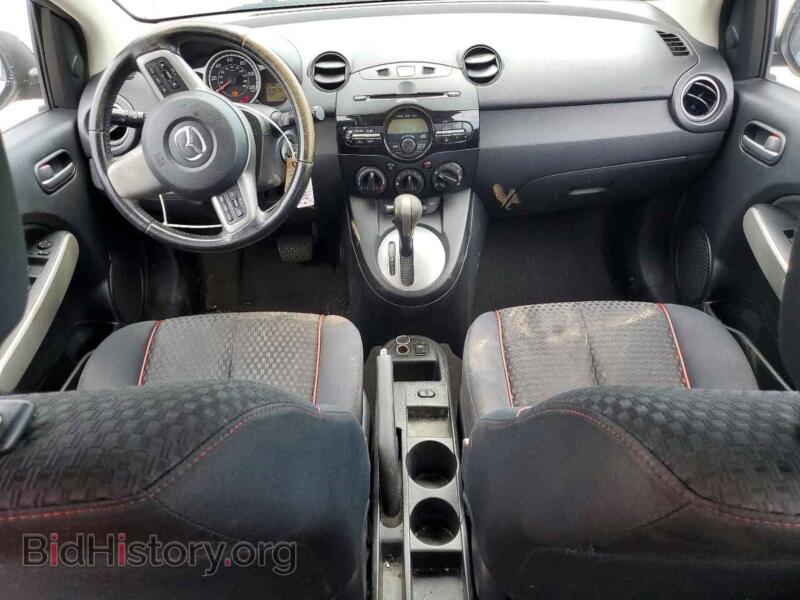 2014 Mazda 2 (VIN JM1DE1LY9E0174358) — photo 8 of 12