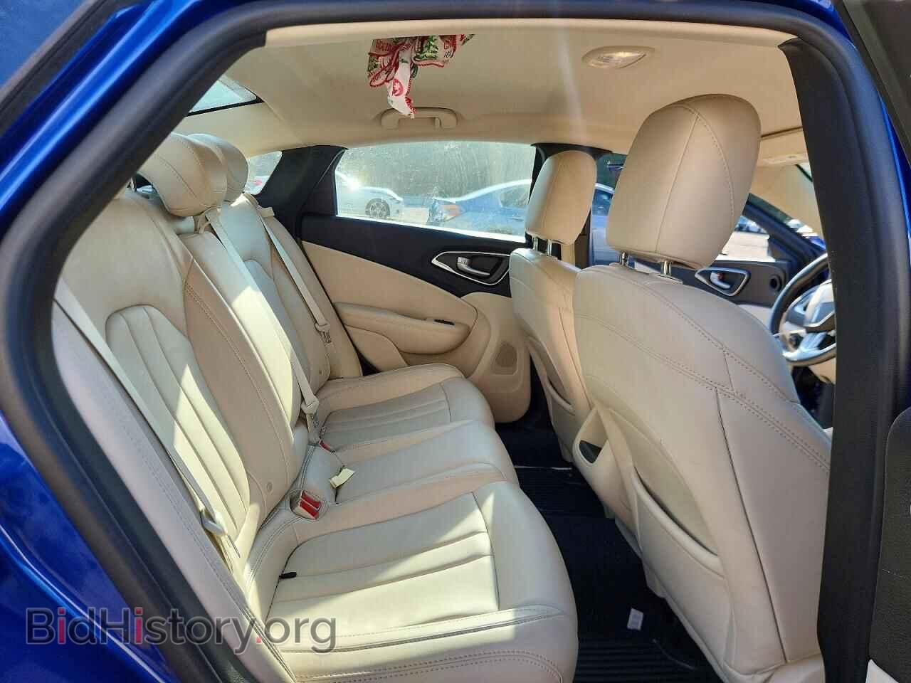 2017 CHRYSLER 200 - VIN: 1C3CCCAB0HN502225 - Photo 10