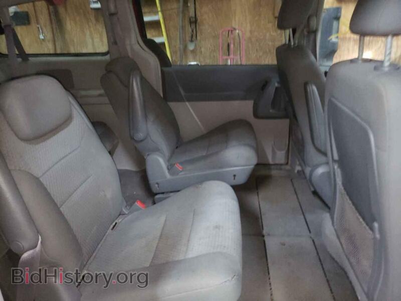 2010 Dodge CARAVAN (VIN 2D4RN5D13AR135735) — фото 6 из 10
