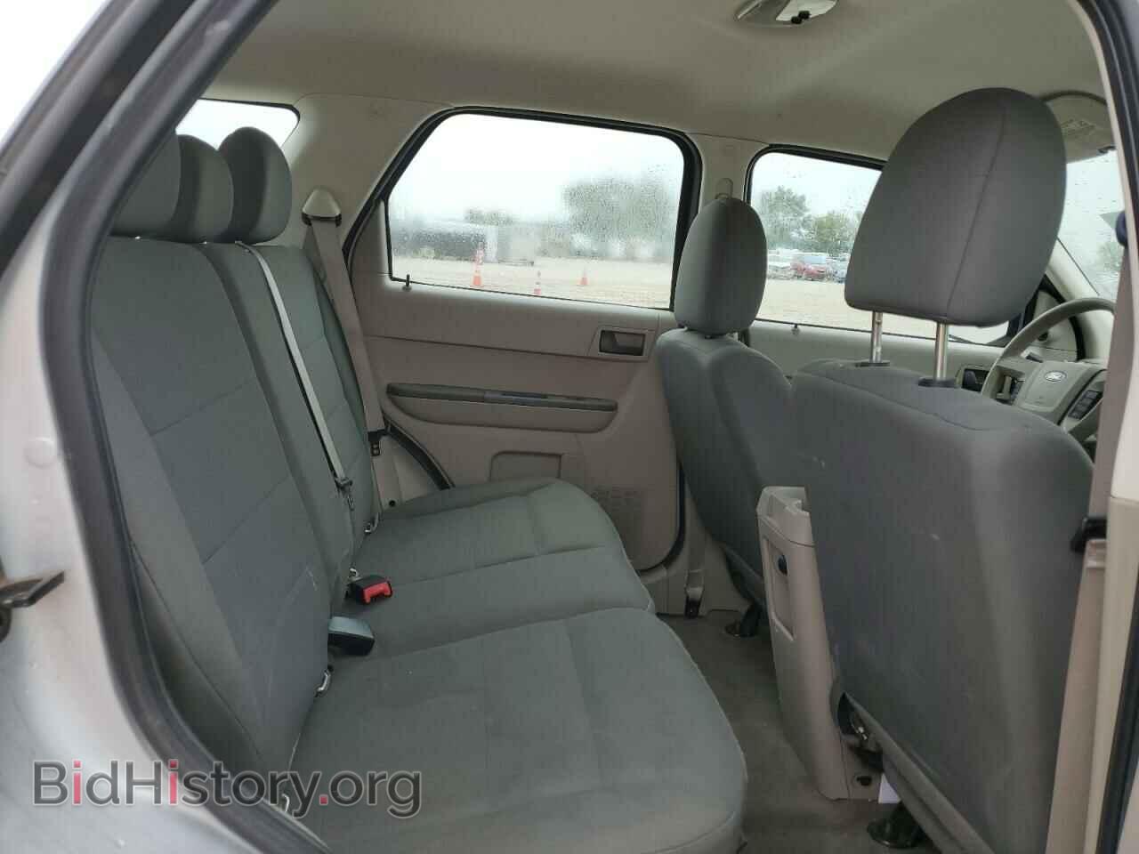 2011 FORD ESCAPE - VIN: 1FMCU0C79BKA72988 - Фото 11